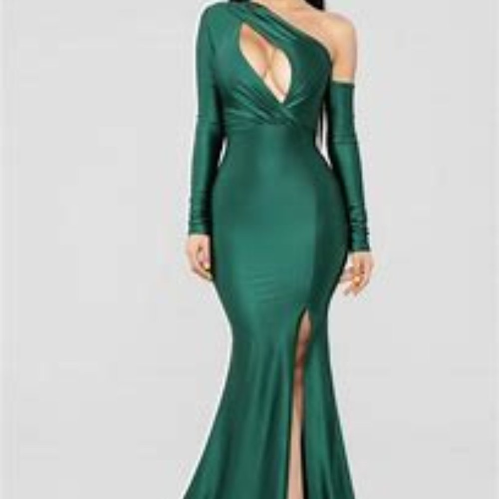 SIZE:S FASHION NOVA HUNTER GREEN "PRETTY HURTS" GROWN W/BACK CONCEALED ZIPPER